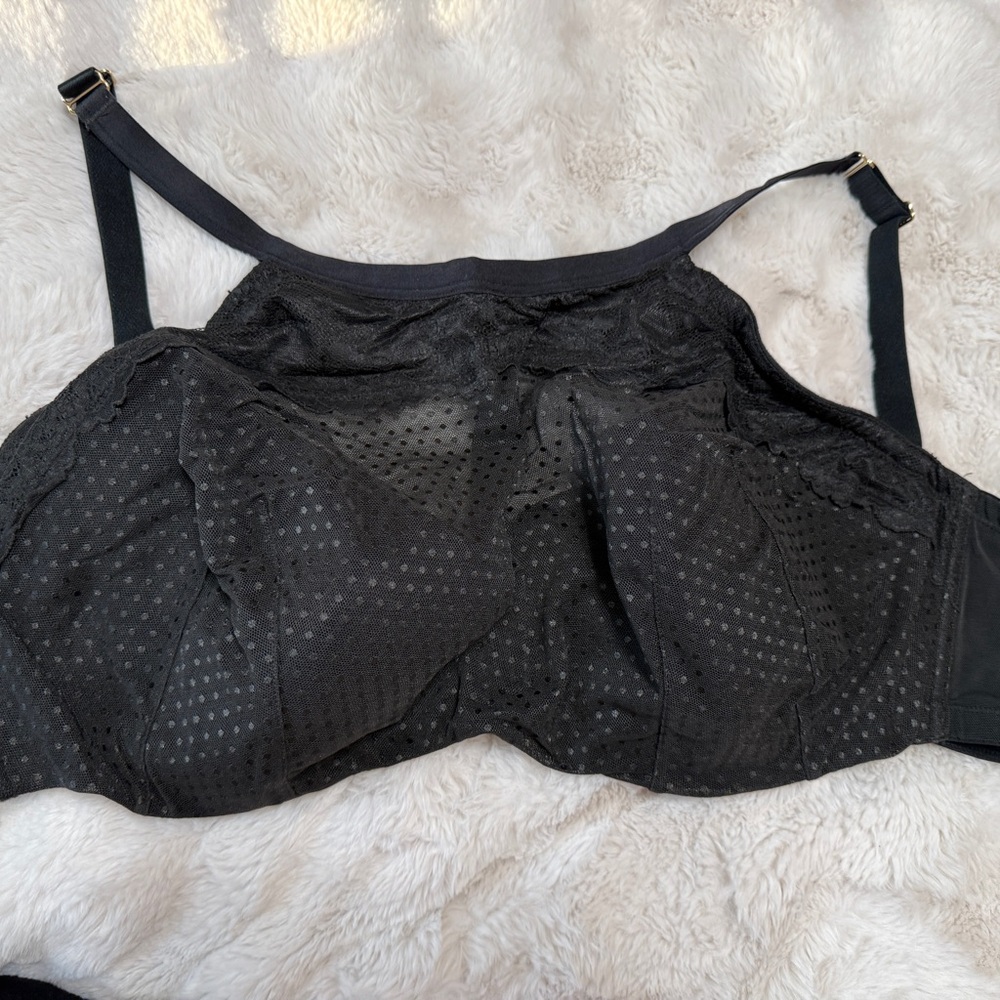 Cacique French Balconette Underwire Bra 46DD Black Lightly Lined Cami-Look